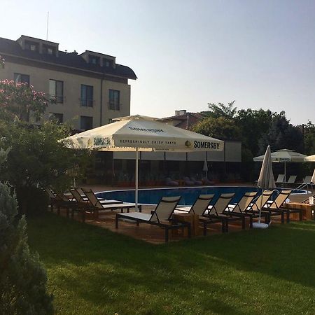 Hotel Perperikon Kardzsali Kültér fotó