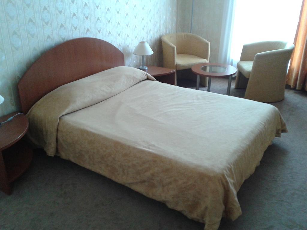 Hotel Perperikon Kardzsali Szoba fotó