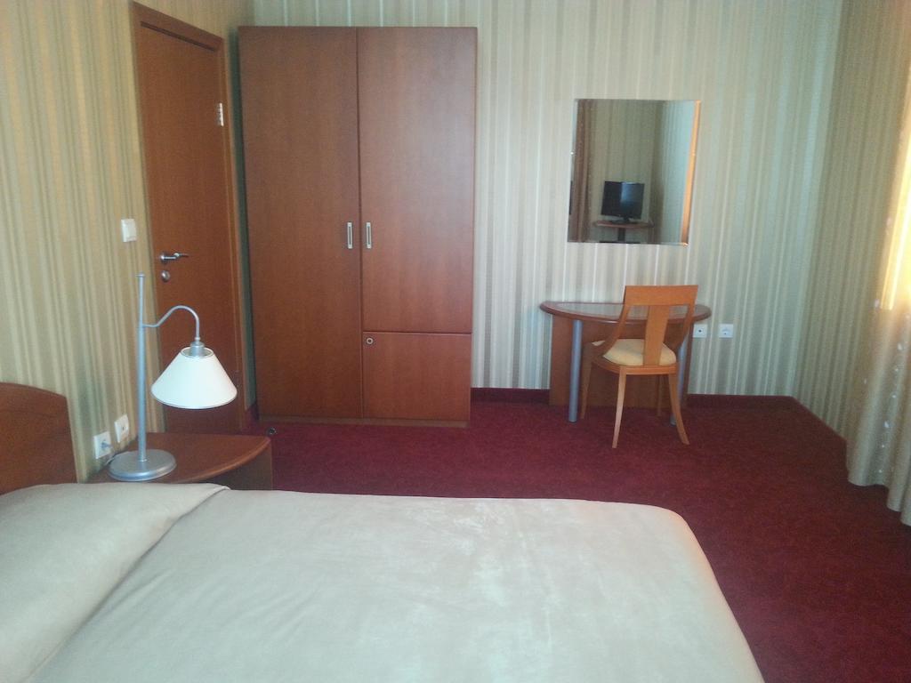 Hotel Perperikon Kardzsali Szoba fotó