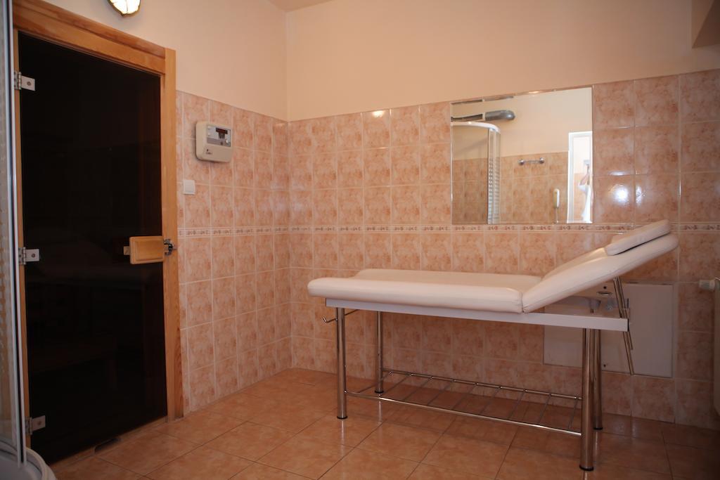 Hotel Perperikon Kardzsali Kültér fotó