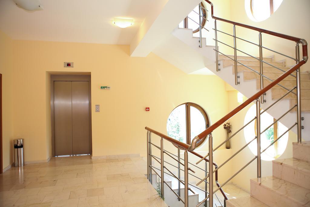 Hotel Perperikon Kardzsali Kültér fotó